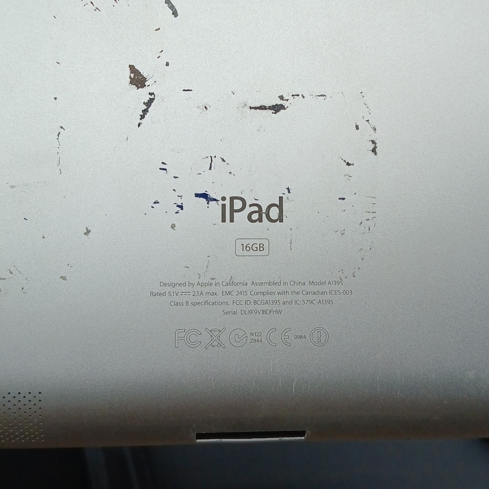 Apple IPad 2 16GB Tablet​​​ - Picture 5 of 6